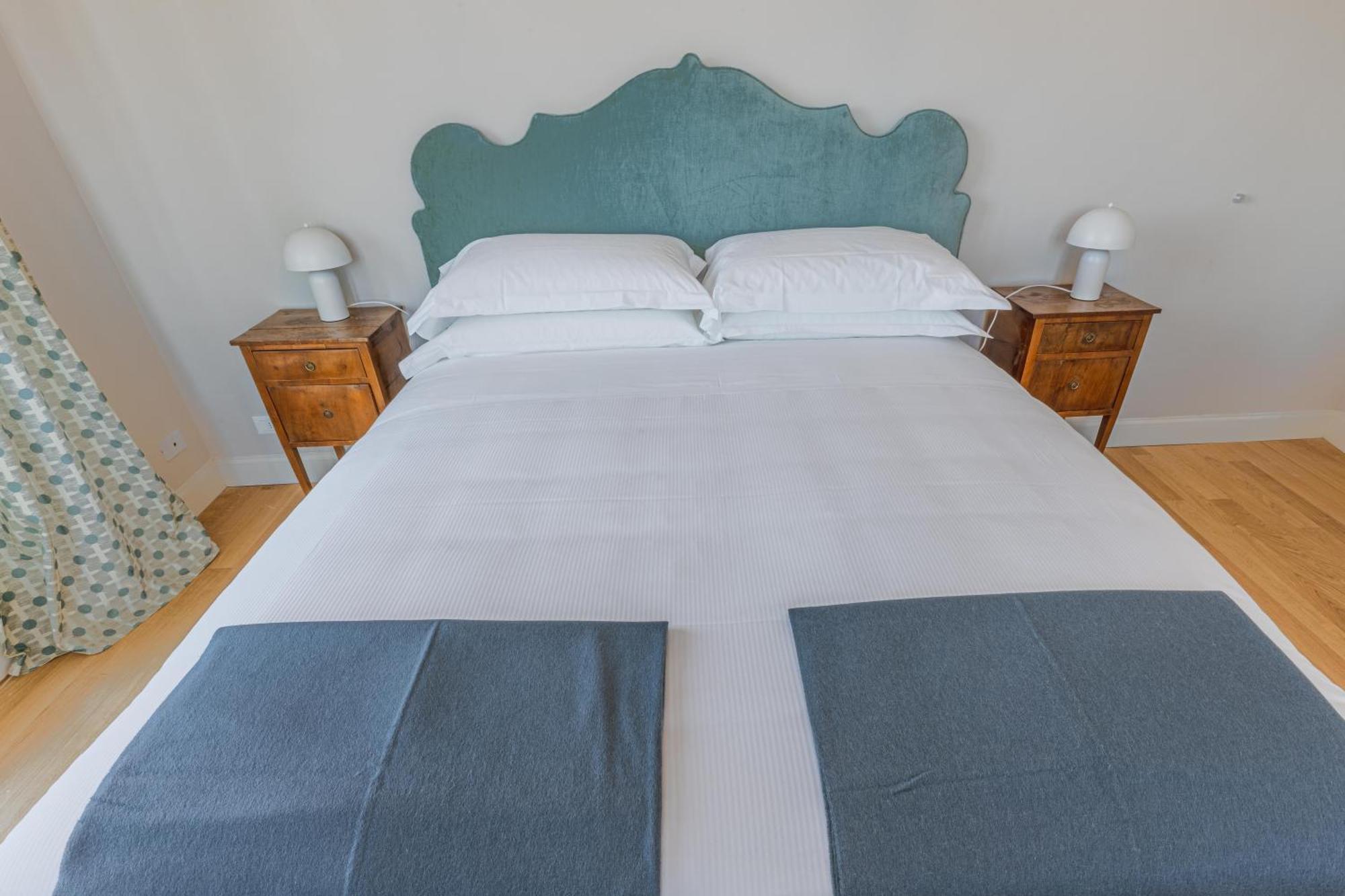 Antica Torre Tornabuoni Bed & Breakfast Florenţa Exterior foto